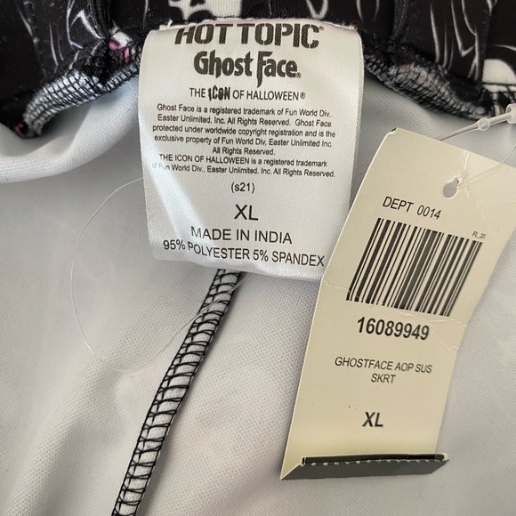 NWT Hot Topic Scream Ghost Face Suspender Skirt Size XL - Picture 6 of 6